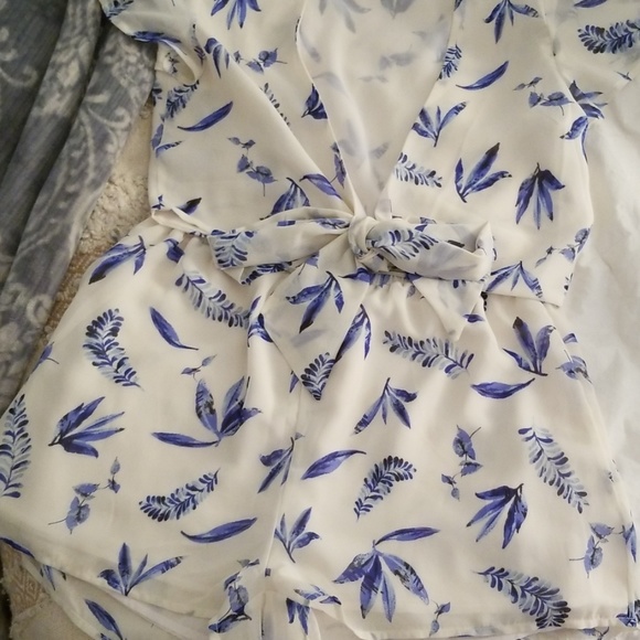 Cute 2 Piece Matching Set 💙♡💙♡💙 - Picture 3 of 4